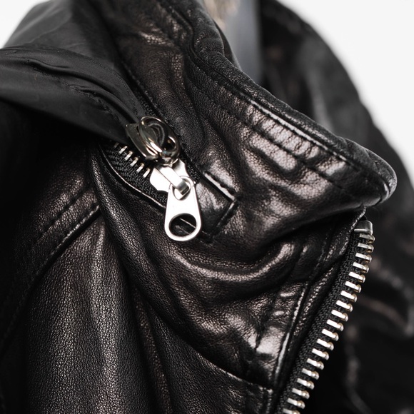 Mackage Leather Jacket with Hood - XS (Excellent Condition) - Picture 9 of 12